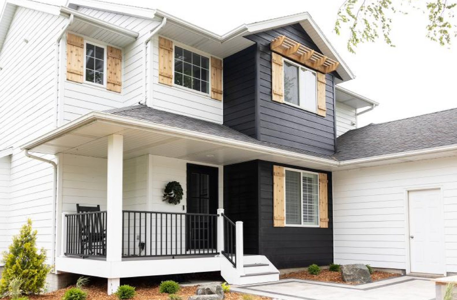 S1E6: Farmhouse Fab