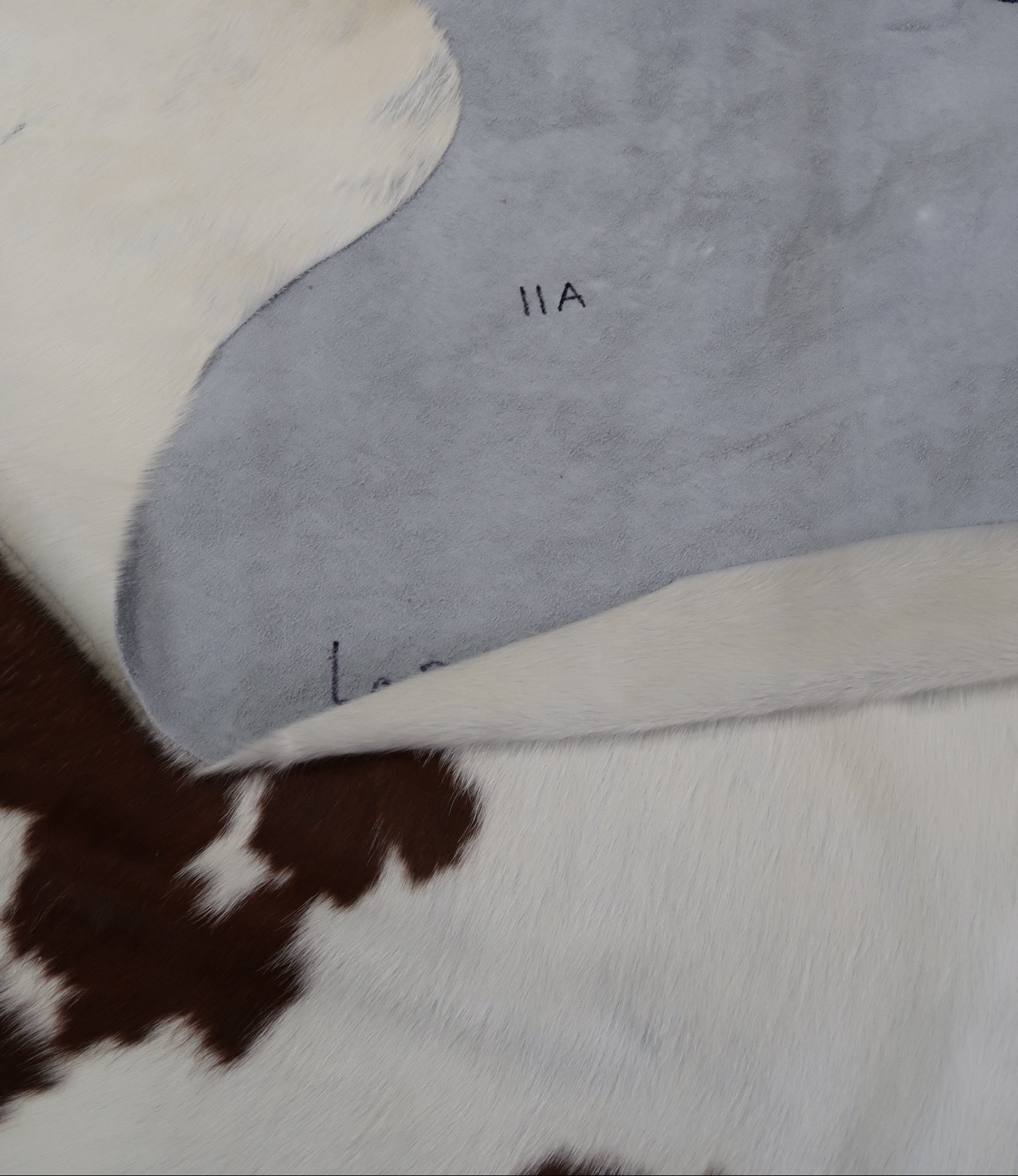 11A: Genuine Natural Cowhide Rug
