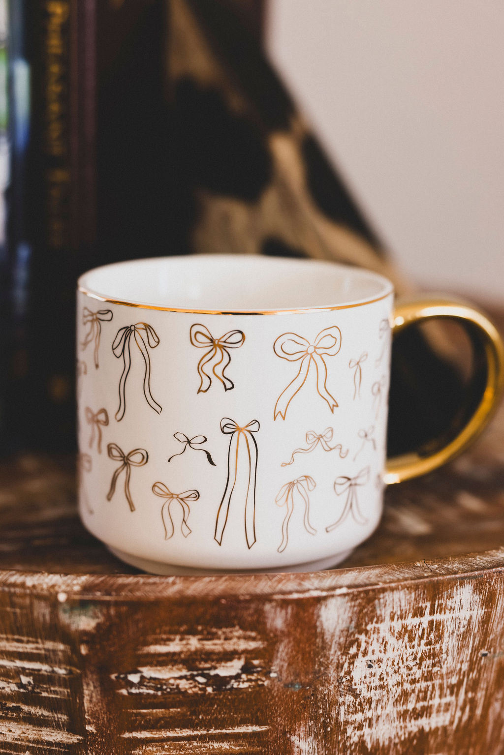 Golden Bows Mug