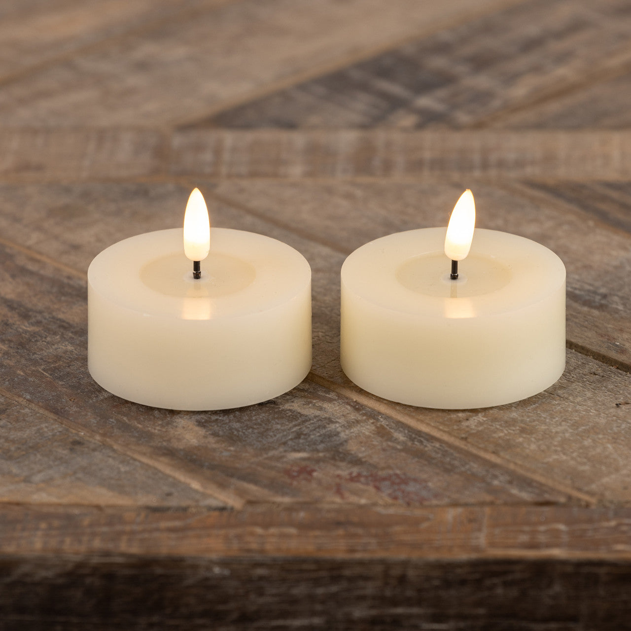 Melting Oversized 3D Flame Tealight Candles - Set of 2