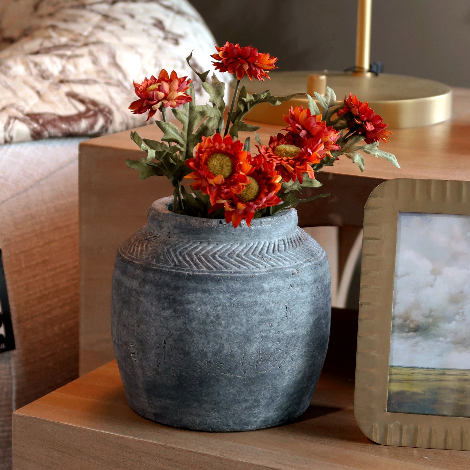 Herringbone Collar Charcoal Vase