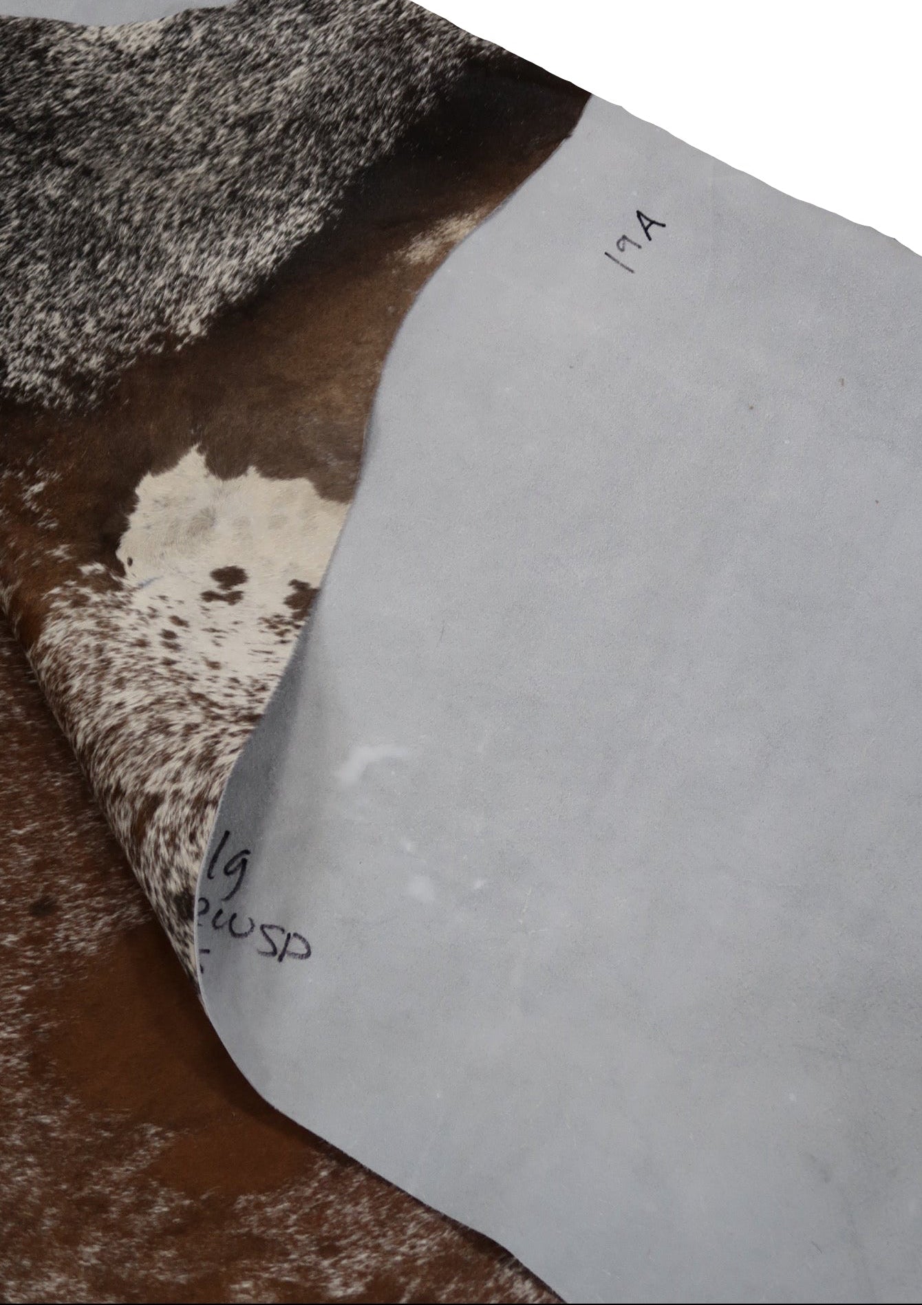 19A: Luxury Genuine Natural Cowhide Rug