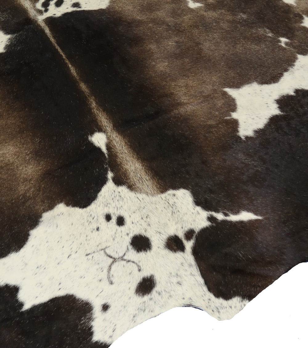 31C: Luxury Genuine Natural Cowhide Rug