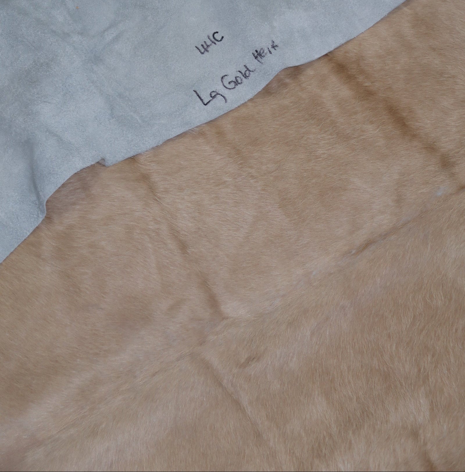 44C: Luxury Genuine Natural Cowhide Rug