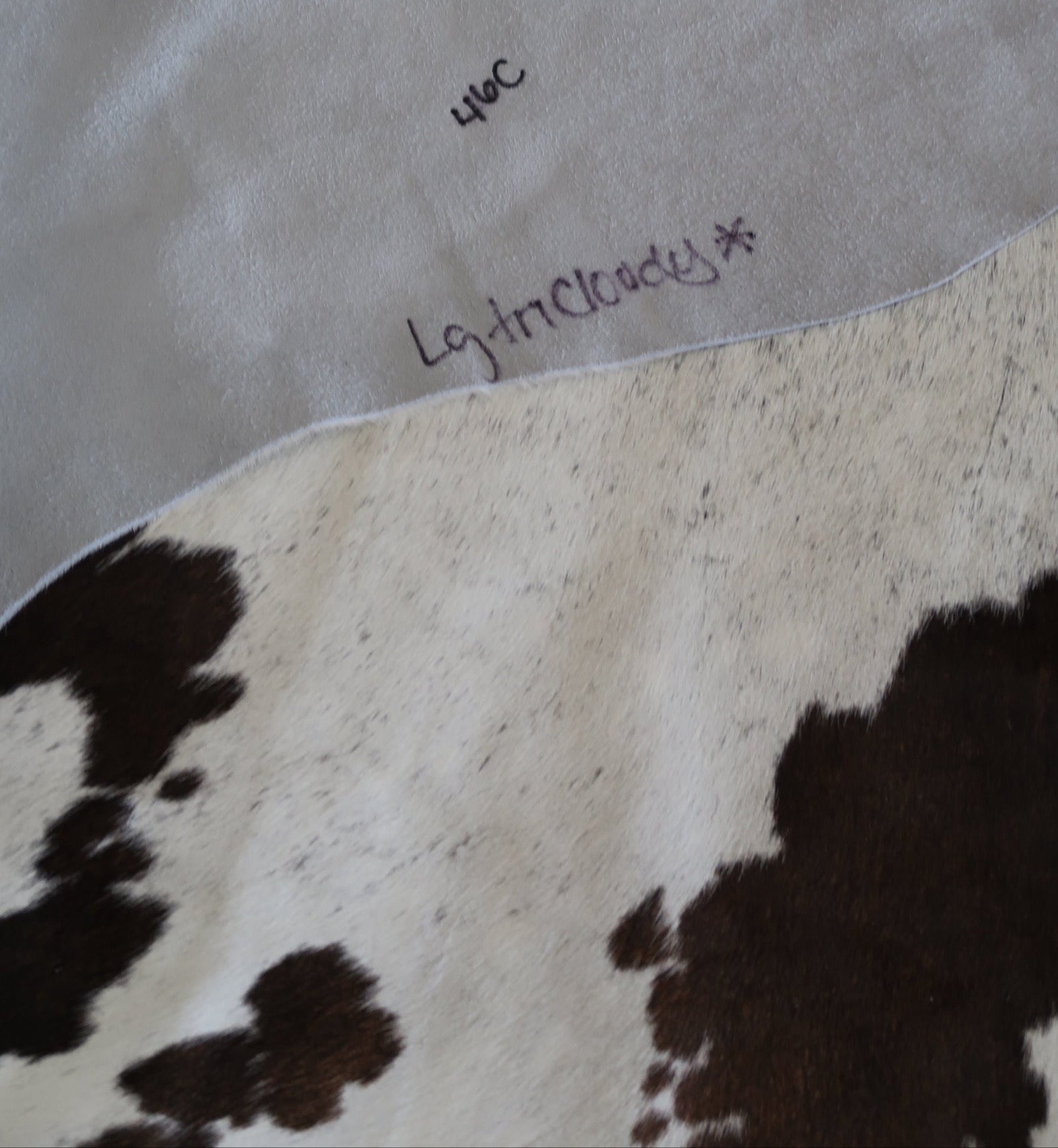 46C: Luxury Genuine Natural Cowhide Rug