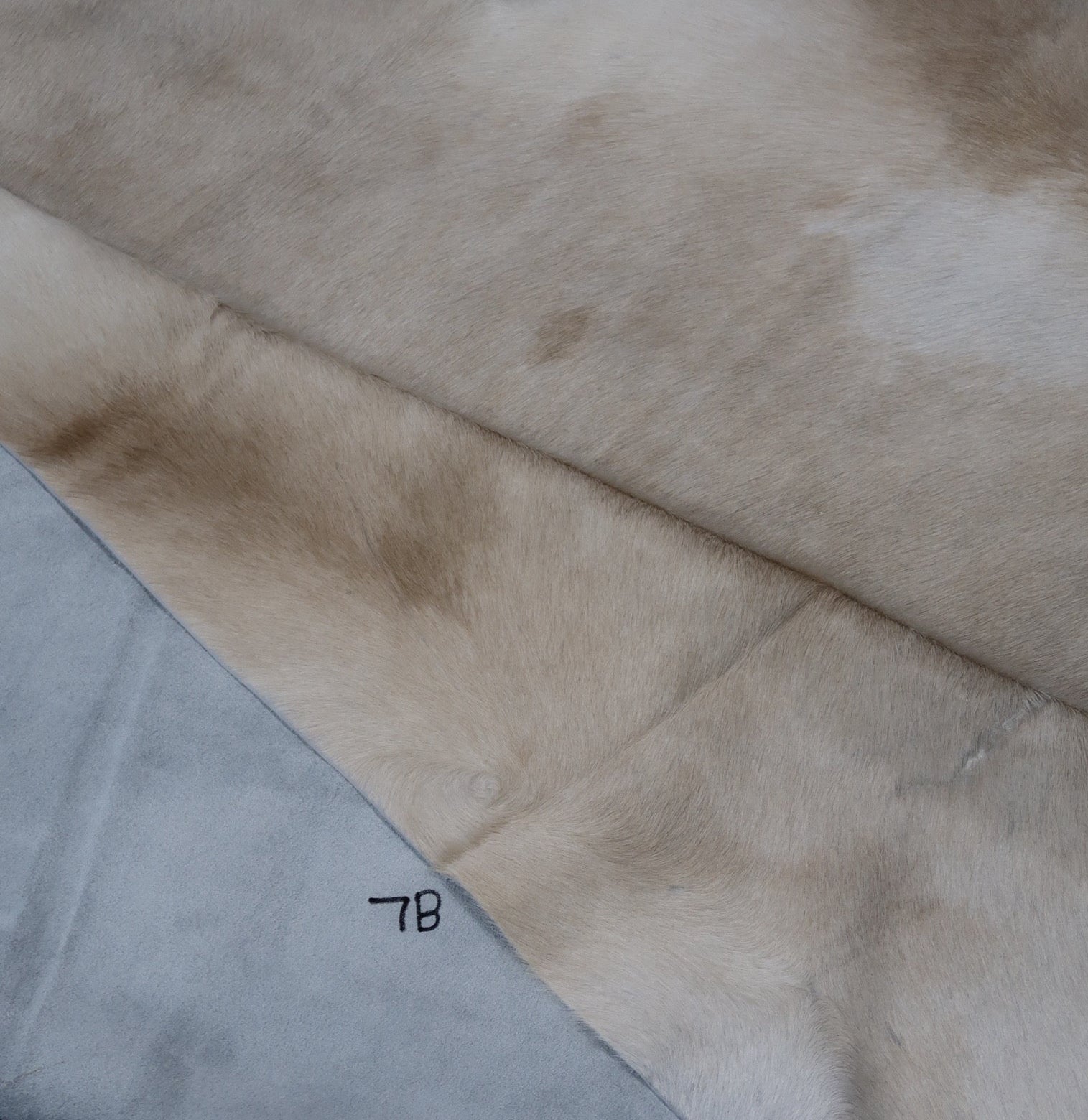 7B: Genuine Natural Cowhide Rug
