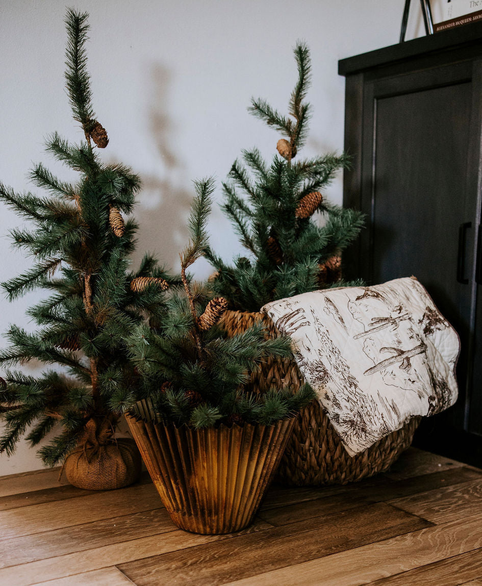 Burlap & Pinecones Pine Tree - 2 Sizes