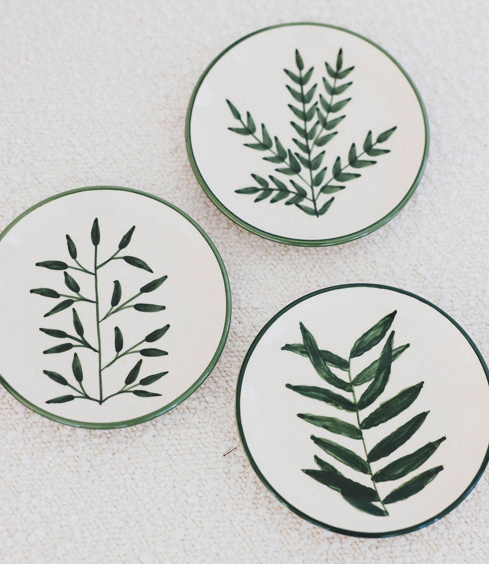 Hand-Painted Botanical Stoneware Plate - 4 Styles