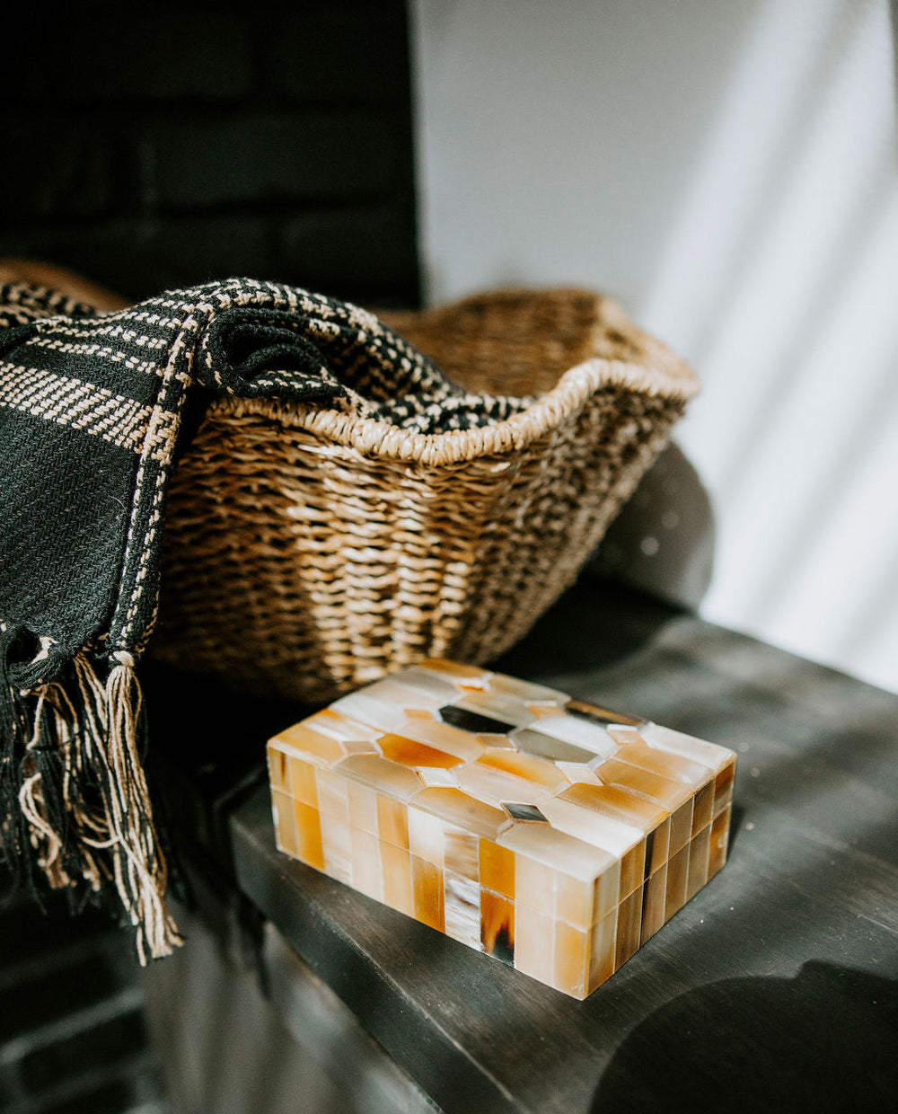 Wavy Edged Seagrass Basket
