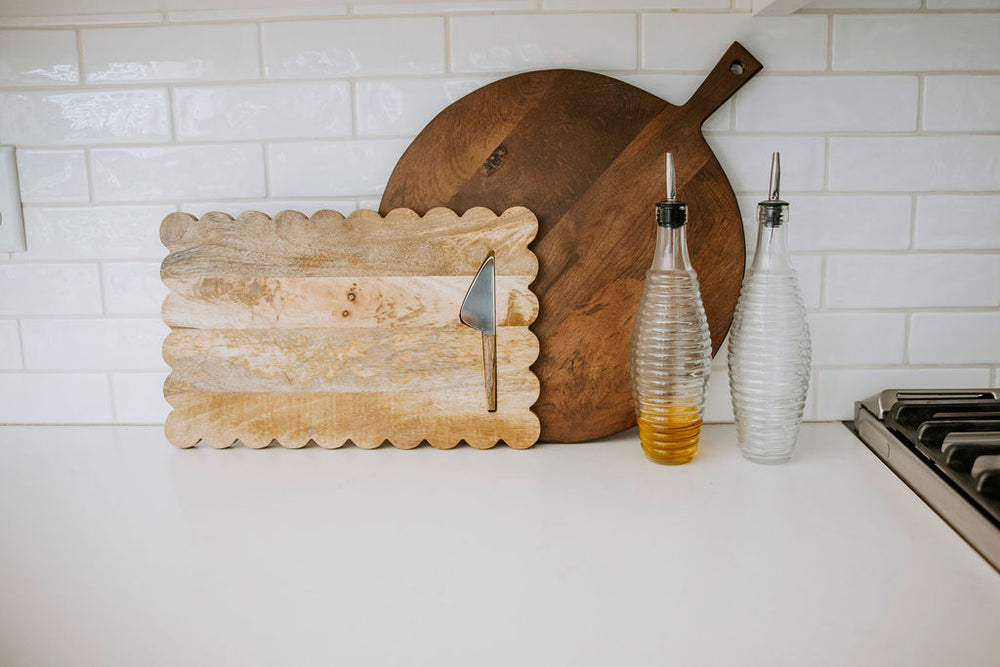 Scallop Edged Wooden Serving Board with Knife