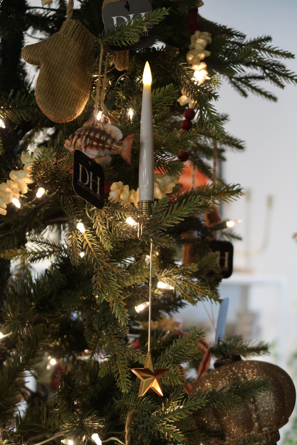 LED Candles w/Star Hanging Ornament