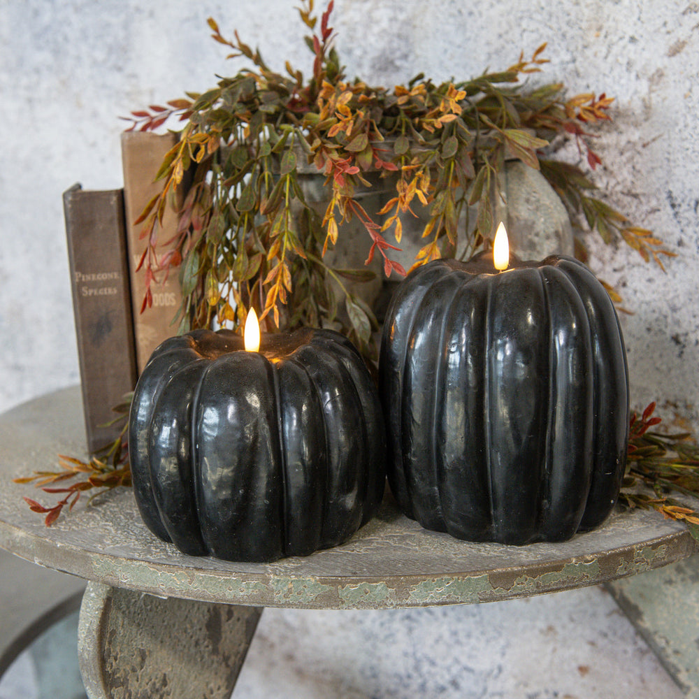 3D Flame Pumpkin Shaped Candle - 2 Sizes
