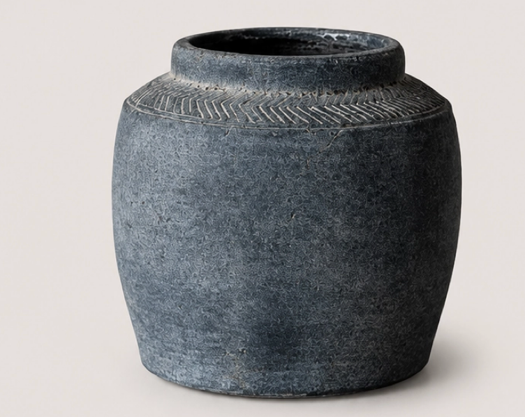 Herringbone Collar Charcoal Vase