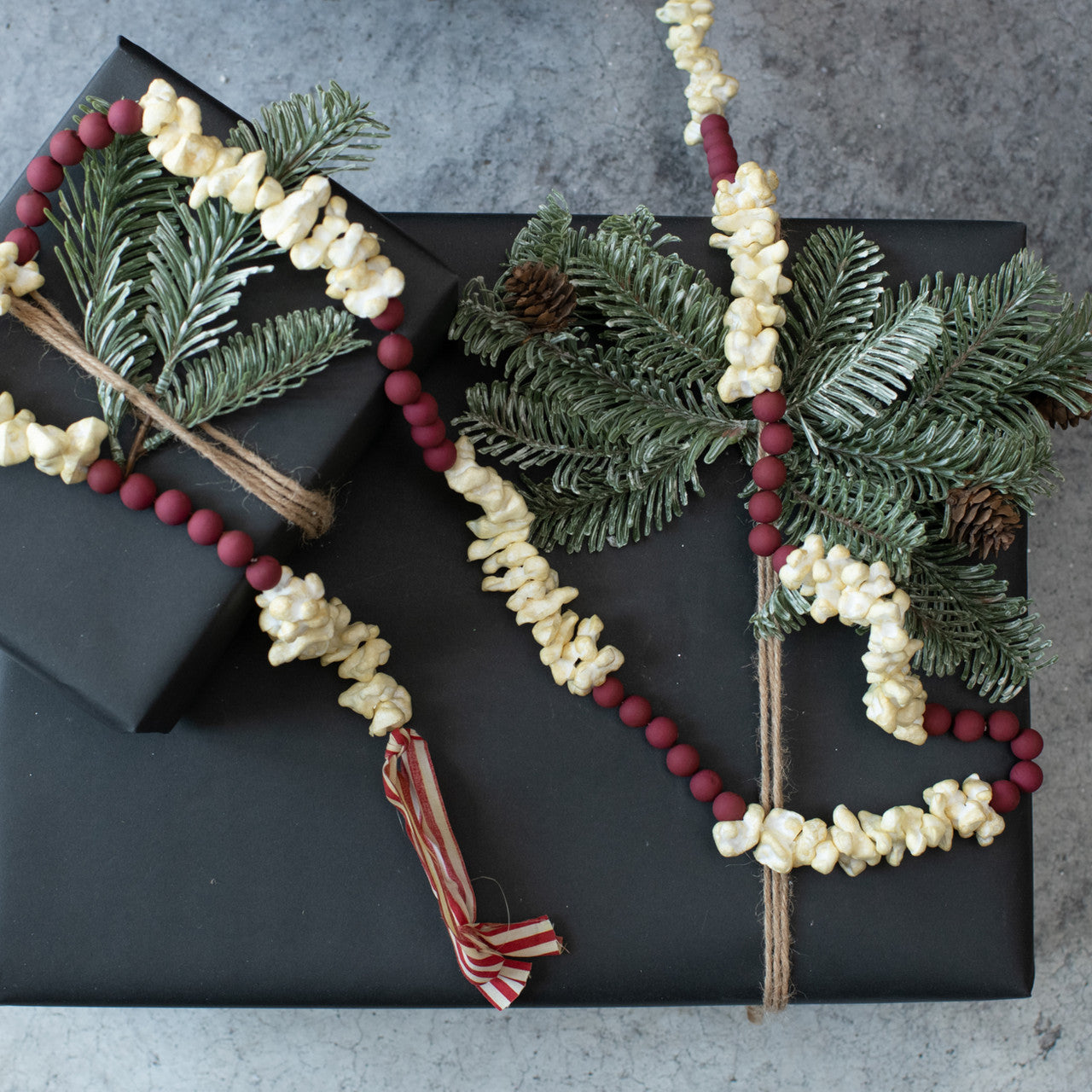 Holiday Popcorn & Cranberries Garland - 3 Styles