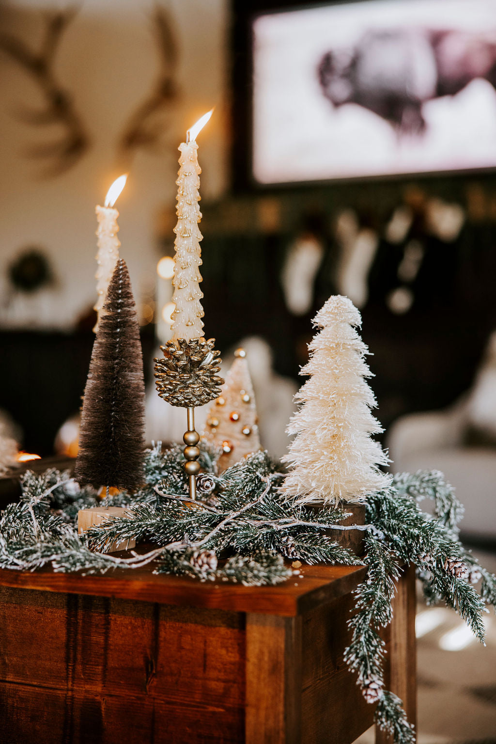 Snowy Angel Pine Draping Garland