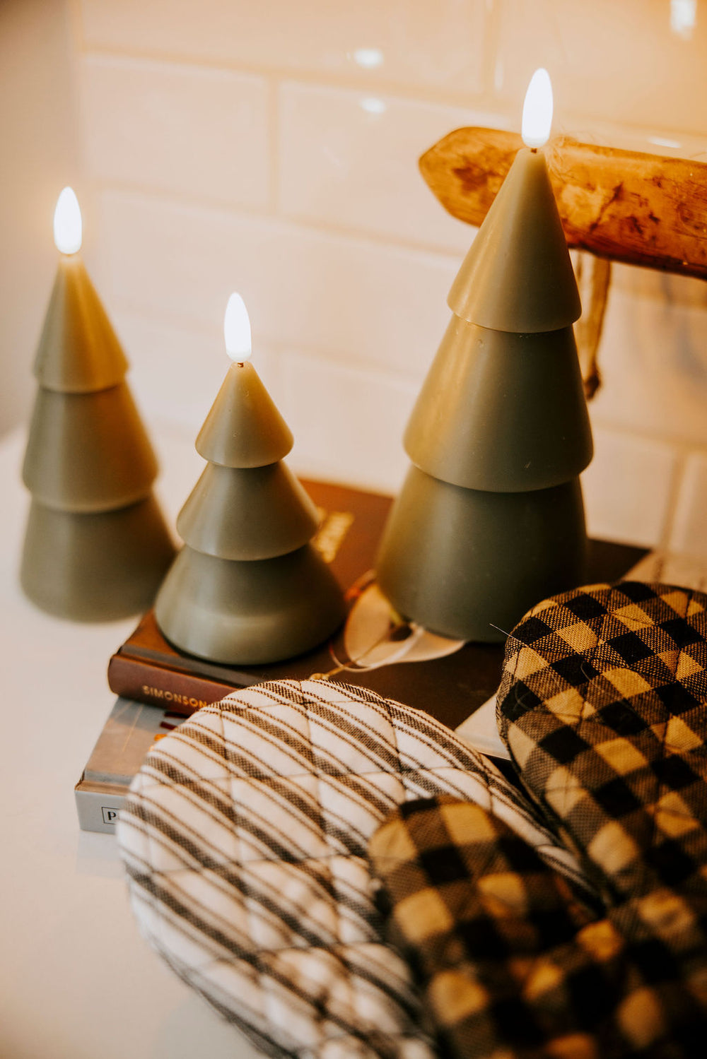 3D Flame Smooth Tree Candle - 3 Sizes