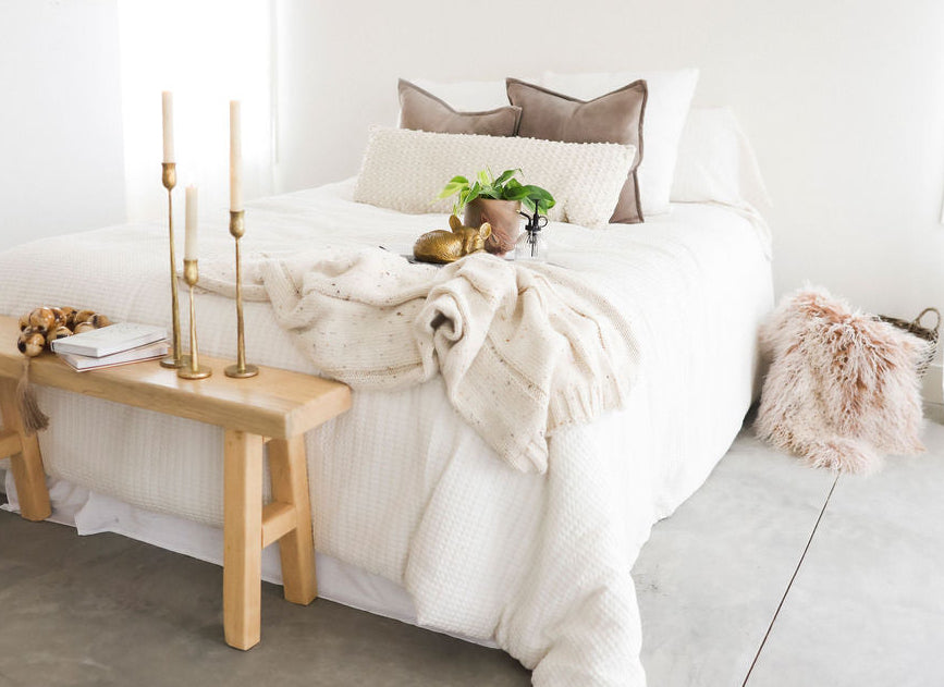 Simple Tulip Candlestick Holder - 3 Sizes