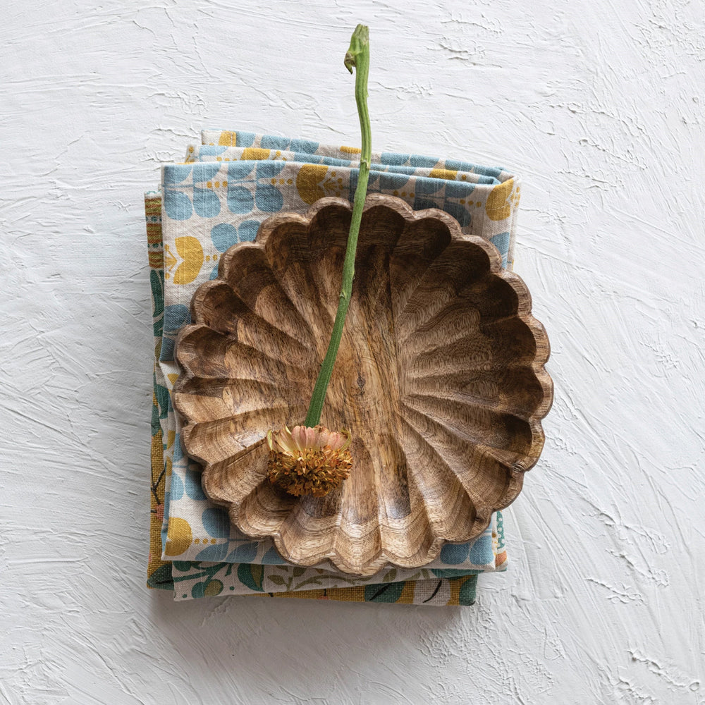 Natural Mango Wood Scalloped Bowl