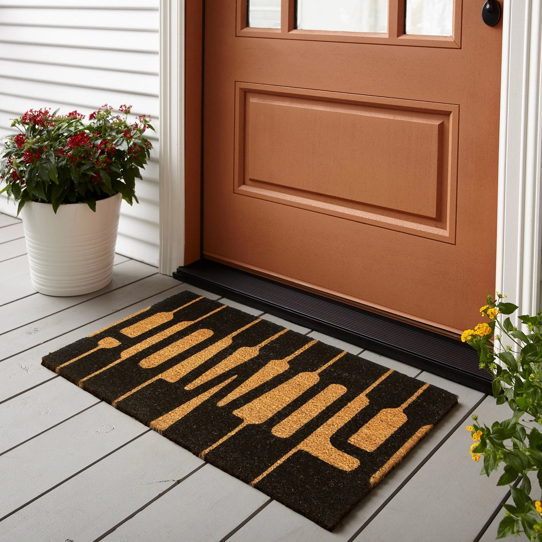 Elongated Howdy Doormat