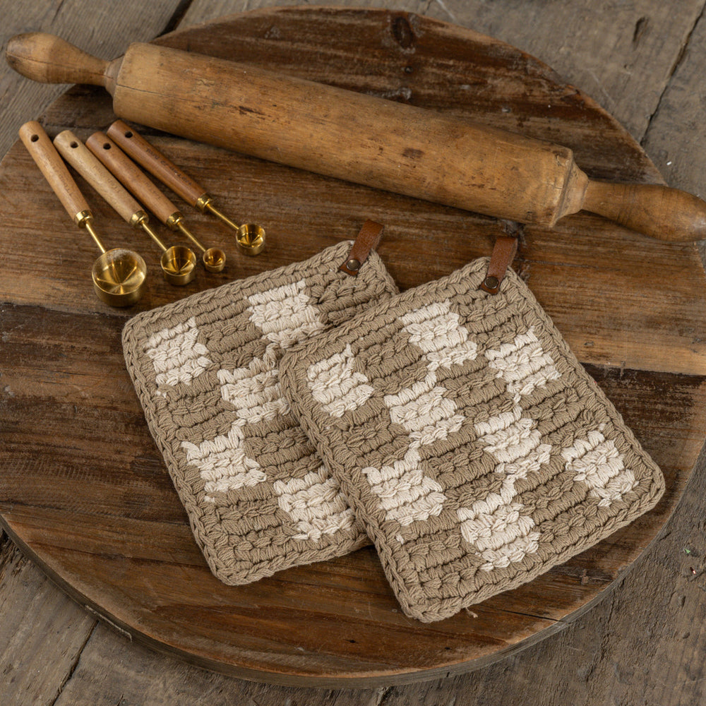 Checkerboard Pot Holder