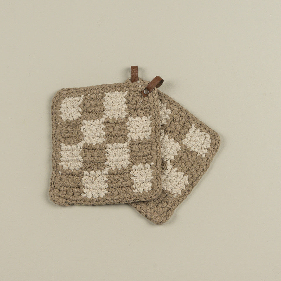 Checkerboard Pot Holder