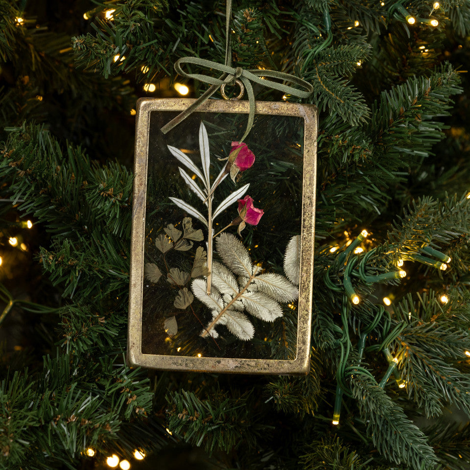 Pressed Holiday Floral Ornament - 3 Styles