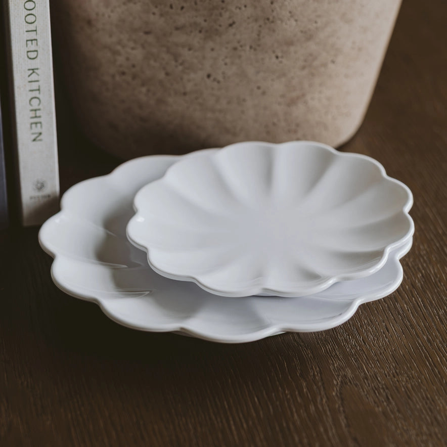 Scalloped Serving Plates - Set of 2